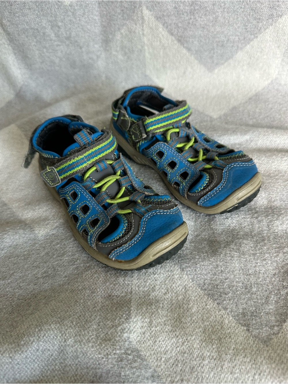 Stride Rite Marlin Sandals size little kids 10